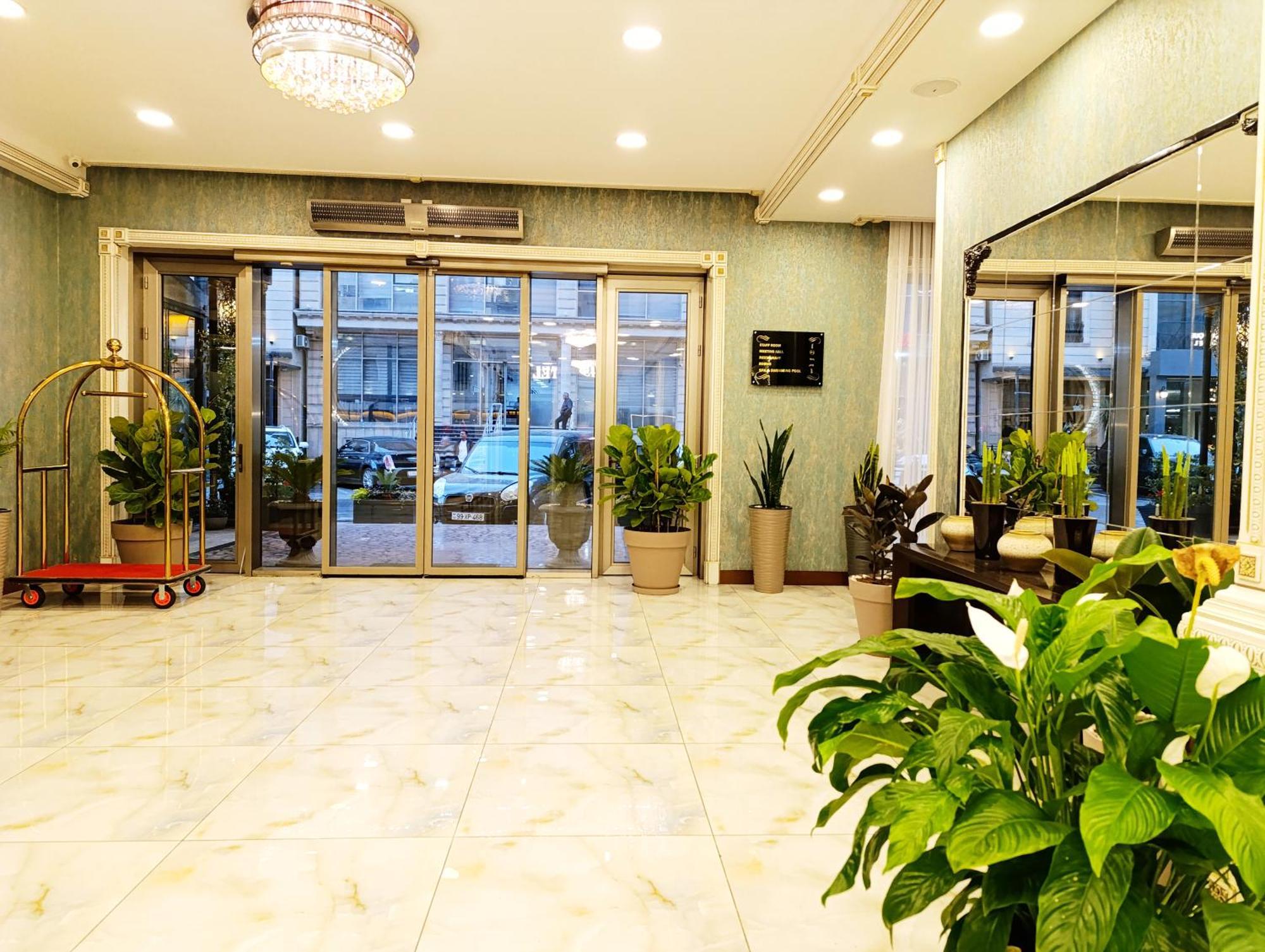 Alis Hotel Baku Exterior photo
