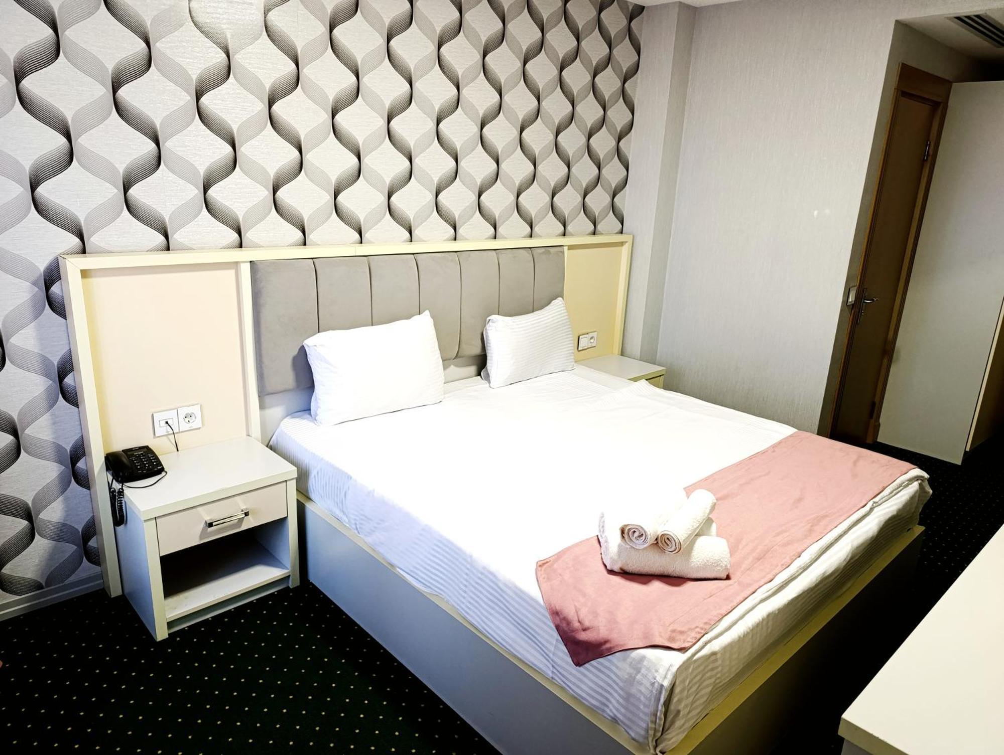 Alis Hotel Baku Exterior photo